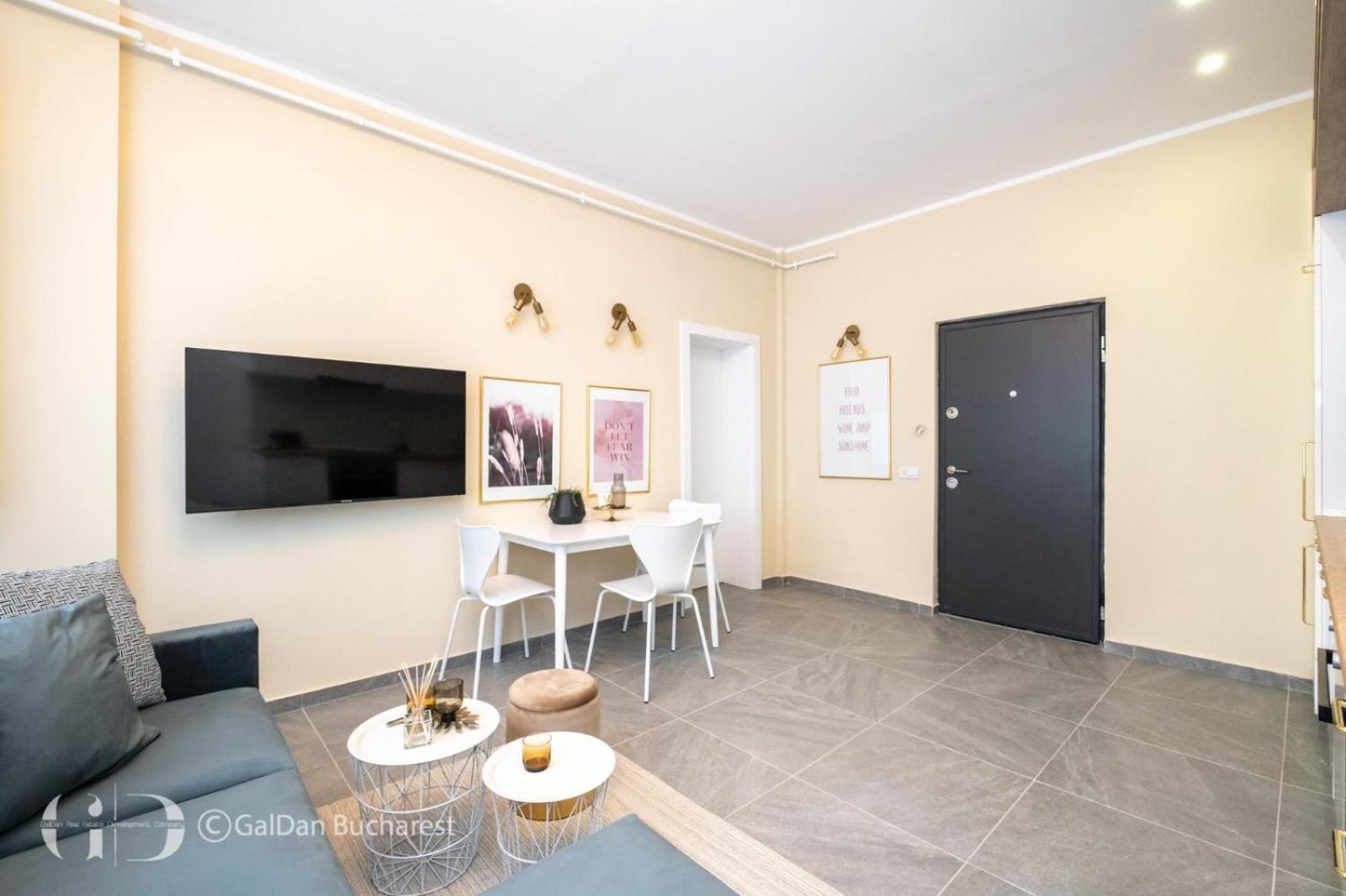 The Loft Luxury Apartments-Near The Park In The City Center 布加勒斯特 外观 照片