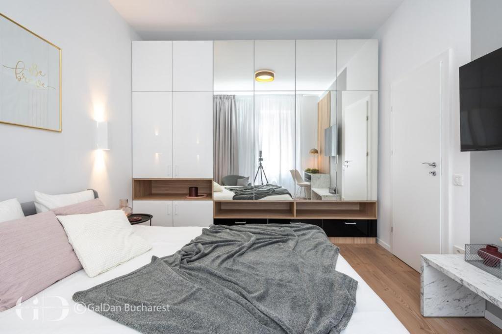 The Loft Luxury Apartments-Near The Park In The City Center 布加勒斯特 外观 照片