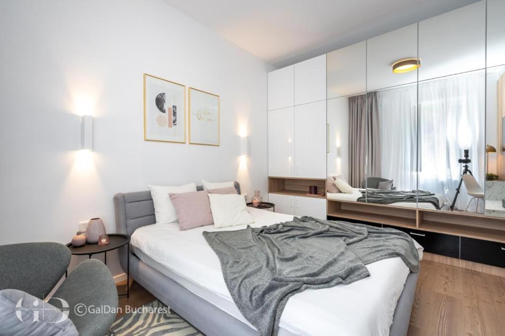 The Loft Luxury Apartments-Near The Park In The City Center 布加勒斯特 外观 照片